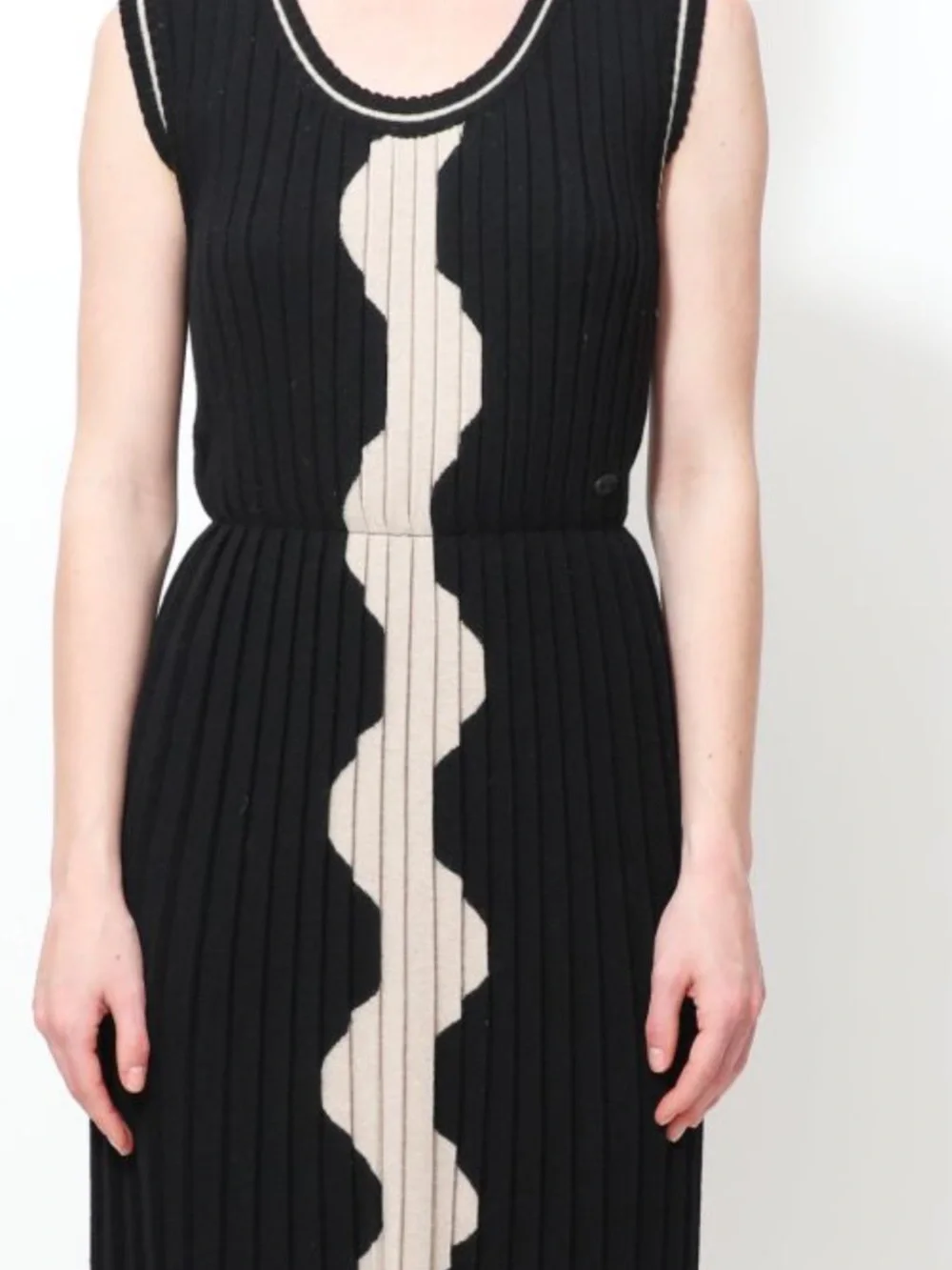 CHANEL Black Knit Sleeveless Dress with Cream Zigzag Stripe